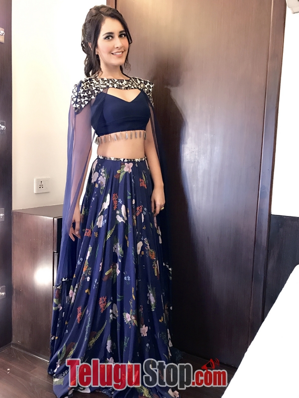 Raashi khanna new gallery 3- Photos,Spicy Hot Pics,Images,High Resolution WallPapers Download