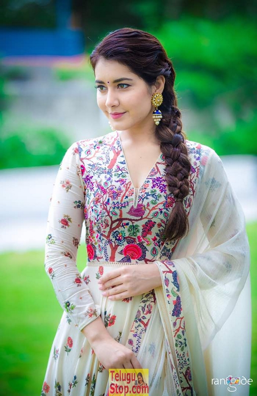 Raashi khanna new stills 8- Photos,Spicy Hot Pics,Images,High Resolution WallPapers Download