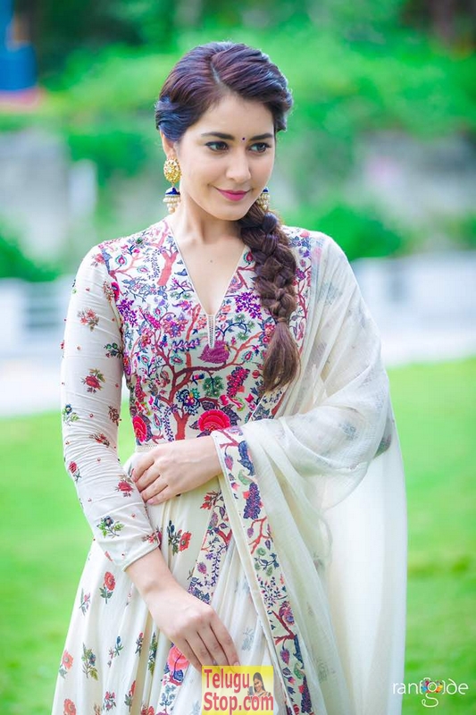 Raashi khanna new stills 8- Photos,Spicy Hot Pics,Images,High Resolution WallPapers Download