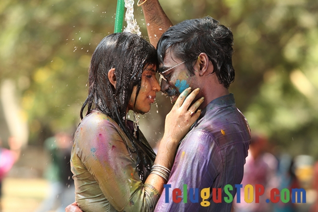 Raghuvaran b tech movie stills- Photos,Spicy Hot Pics,Images,High Resolution WallPapers Download