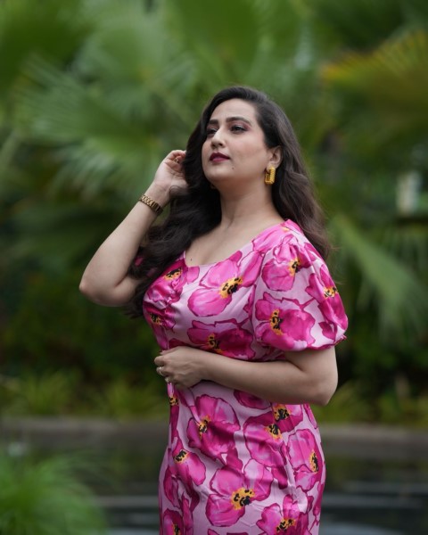 Rampalli manjusha looks stunningly beautiful in these pictures-Anchor Manjusha, Anchormanjusha, Manjusha, Manjusha Anchor, Manjusha Hot, Rampalli Photos,Spicy Hot Pics,Images,High Resolution WallPapers Download