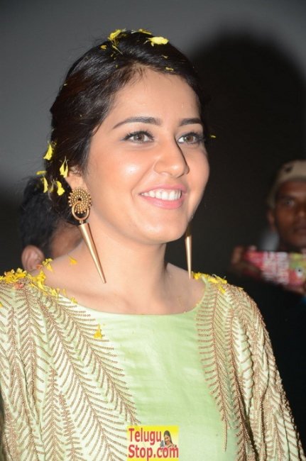 Rashi khanna latest pics- Photos,Spicy Hot Pics,Images,High Resolution WallPapers Download