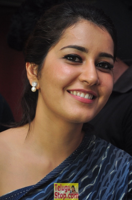 Rashi khanna new pics 6- Photos,Spicy Hot Pics,Images,High Resolution WallPapers Download