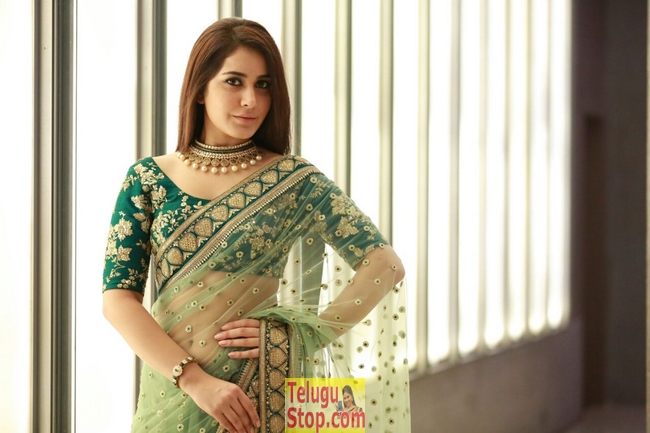 Rashi khanna new stills 3- Photos,Spicy Hot Pics,Images,High Resolution WallPapers Download