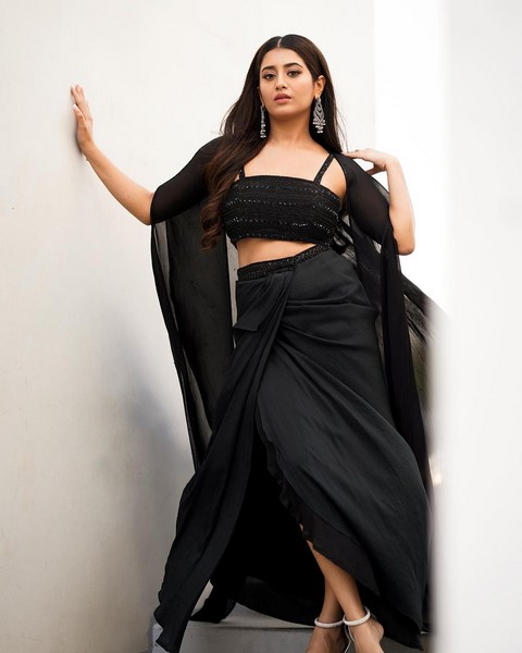 Rashi singhs images in spicy looks in black dress are viral-Actressrashi, Raashi Singh, Rashi Singh, Rashisingh, Shivakandukuri, Singh Rashi, Singhrashi, Singh Rashifal, Singha Rashi Photos,Spicy Hot Pics,Images,High Resolution WallPapers Download