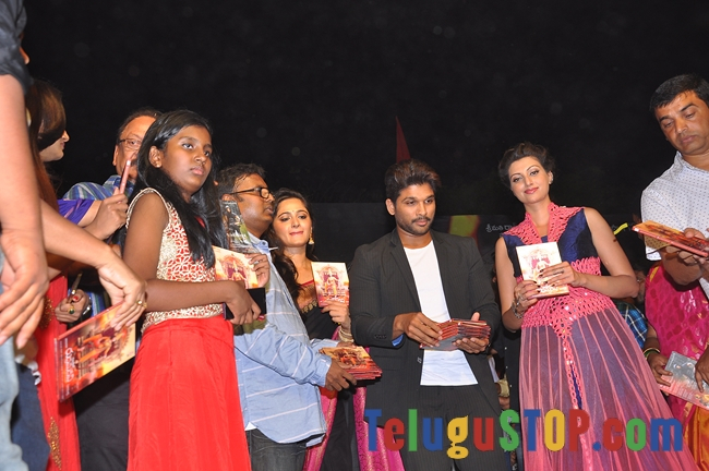 Rudhramadevi audio launch- Photos,Spicy Hot Pics,Images,High Resolution WallPapers Download