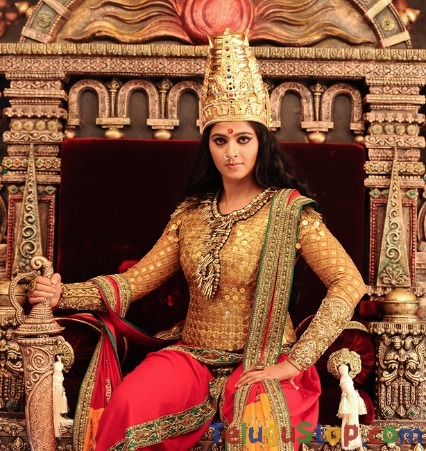 Rudrama devi movie stills- Photos,Spicy Hot Pics,Images,High Resolution WallPapers Download