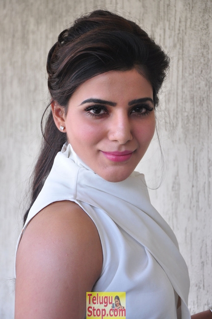 Samantha interview stills- Photos,Spicy Hot Pics,Images,High Resolution WallPapers Download