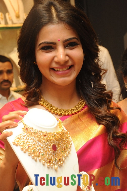 Samantha latest gallery 2- Photos,Spicy Hot Pics,Images,High Resolution WallPapers Download