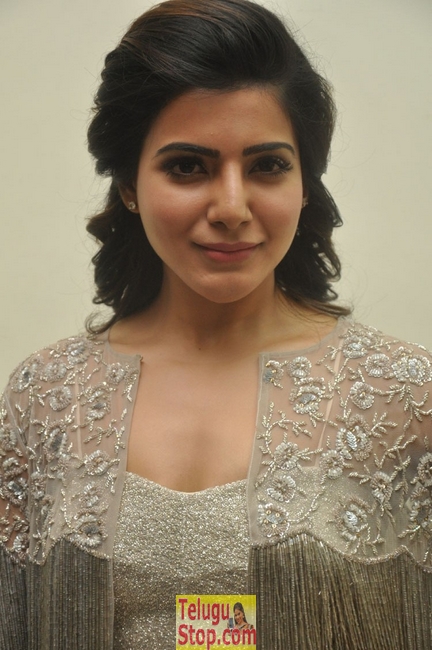 Samantha latest pics 6- Photos,Spicy Hot Pics,Images,High Resolution WallPapers Download