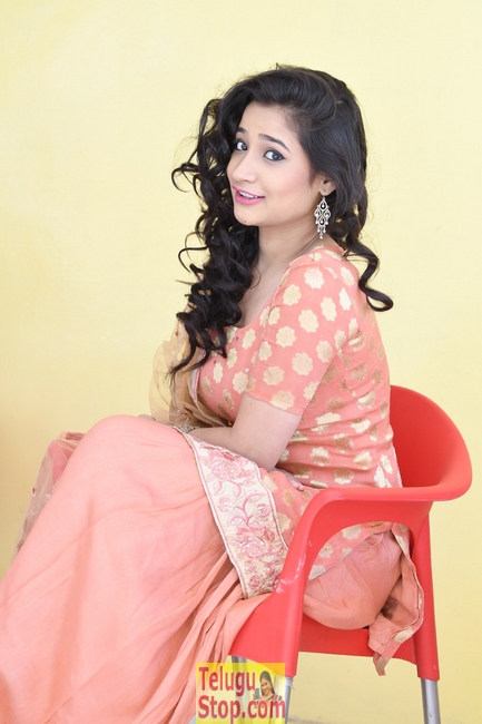 Santoshi sharma new stills- Photos,Spicy Hot Pics,Images,High Resolution WallPapers Download