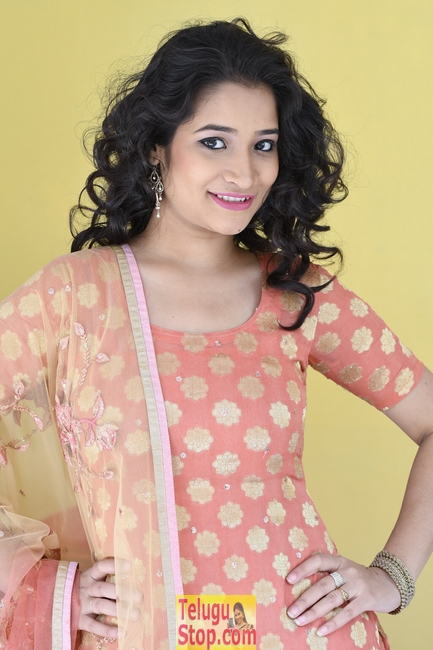 Santoshi sharma new stills- Photos,Spicy Hot Pics,Images,High Resolution WallPapers Download