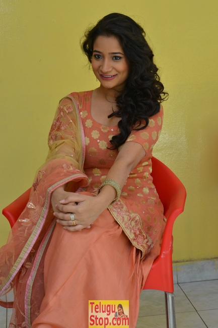 Santoshi sharma new stills- Photos,Spicy Hot Pics,Images,High Resolution WallPapers Download