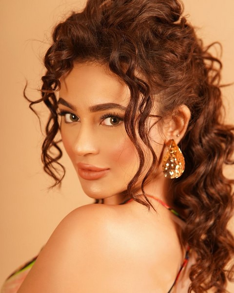 Seerat kapoor pictures with explosive beauty-Actressseerat, Seerat Kapoor, Seeratkapoor Photos,Spicy Hot Pics,Images,High Resolution WallPapers Download