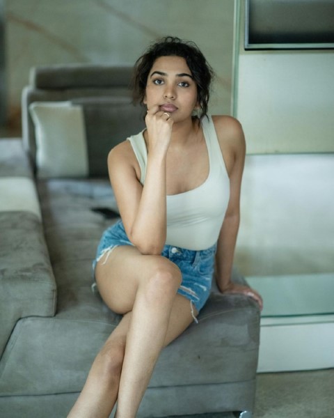 Shivathmika rajashekar rocking in a skimpy outfit-Shivathmika Photos,Spicy Hot Pics,Images,High Resolution WallPapers Download