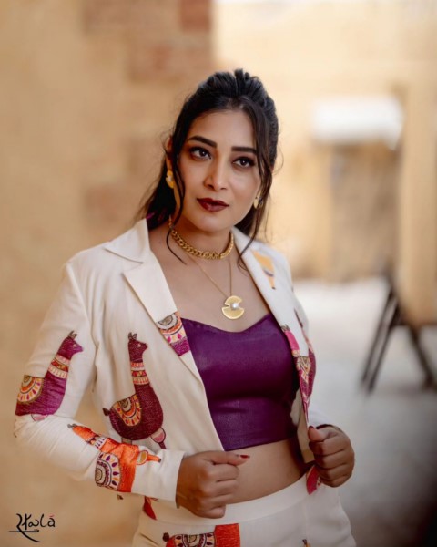 Shri bhanu is stealing the hearts of guys with his spicy looks-Actress, Actressbhanu, Bhanu, Bhanu Shree Hot, Bhanu Sri, Bhanu Sri Hot, Bhanu Sri Mehra, Bhanusri, Shri Bhanu, Telugu Actress Photos,Spicy Hot Pics,Images,High Resolution WallPapers Download