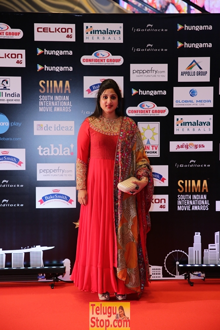 Siima day 1 pics- Photos,Spicy Hot Pics,Images,High Resolution WallPapers Download