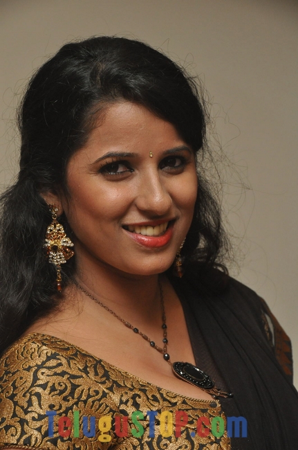 Sravya reddy new stills 2- Photos,Spicy Hot Pics,Images,High Resolution WallPapers Download