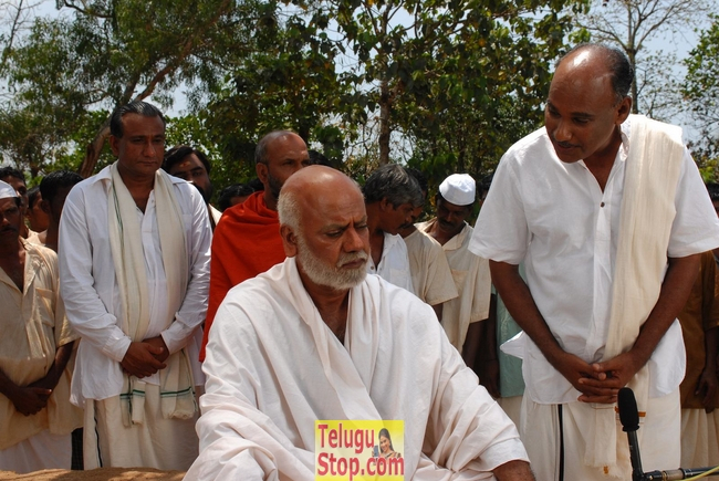 Sri narayana guru movie stills- Photos,Spicy Hot Pics,Images,High Resolution WallPapers Download