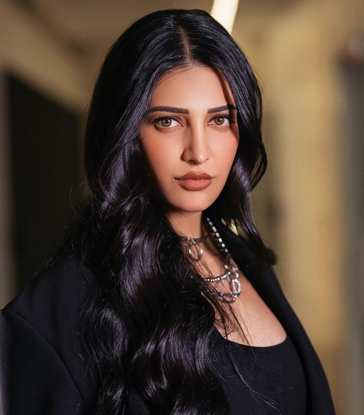 Stunning beauty shruti haasan beautiful pictures-Beautifulindain, Beautifulshruti, Shruthi Hassan, Shruti Haasan, Shrutihaasan, Shruti Hassan, Shrutihassan Photos,Spicy Hot Pics,Images,High Resolution WallPapers Download