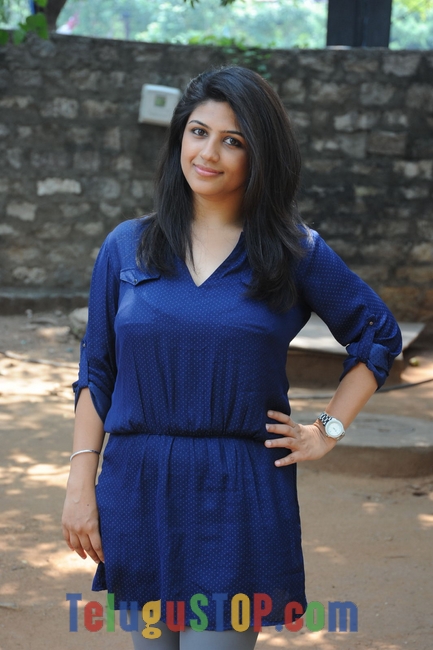 Supriya isola stills- Photos,Spicy Hot Pics,Images,High Resolution WallPapers Download