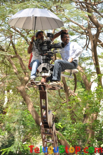 Thummeda movie working stills- Photos,Spicy Hot Pics,Images,High Resolution WallPapers Download