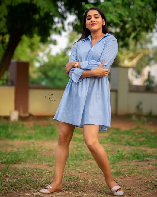 Tollywood actress rashmi gautam looks hot in this pictures-Actressrashmi, Rashmi Gautam, Rashmigautam Photos,Spicy Hot Pics,Images,High Resolution WallPapers Download