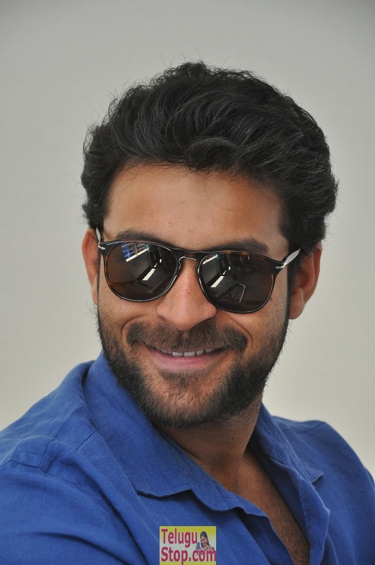 Varun tej latest stills- Photos,Spicy Hot Pics,Images,High Resolution WallPapers Download