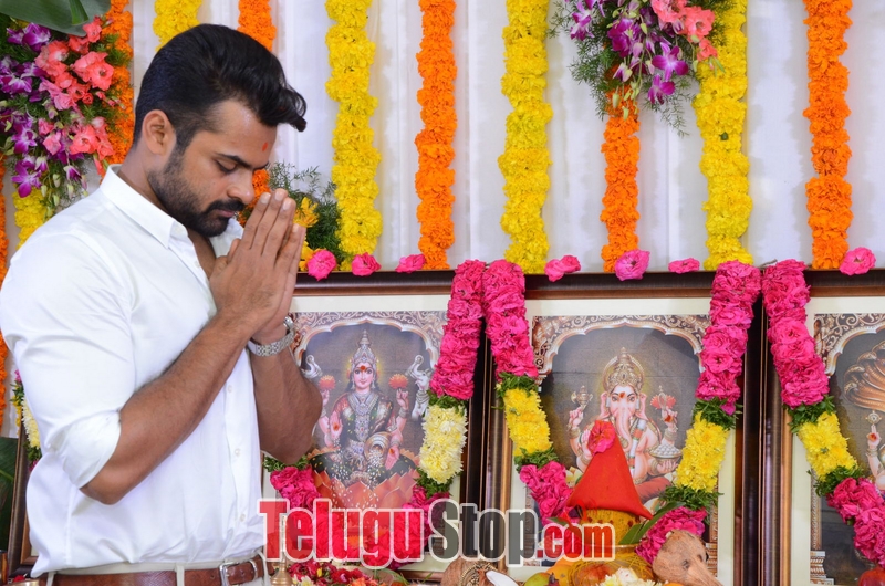 Vinayak tej movie opening- Photos,Spicy Hot Pics,Images,High Resolution WallPapers Download