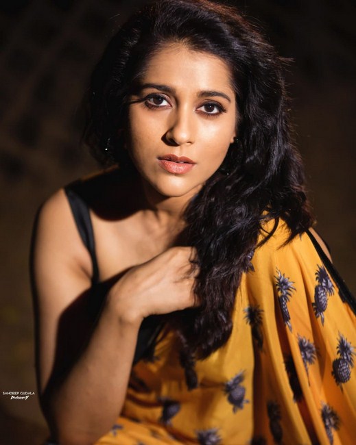 Watch this stylish pictures of anchor rashmi gautam-Anchorrashmi, Rashmi Gautam, Rashmigautam, Watchstylish Photos,Spicy Hot Pics,Images,High Resolution WallPapers Download