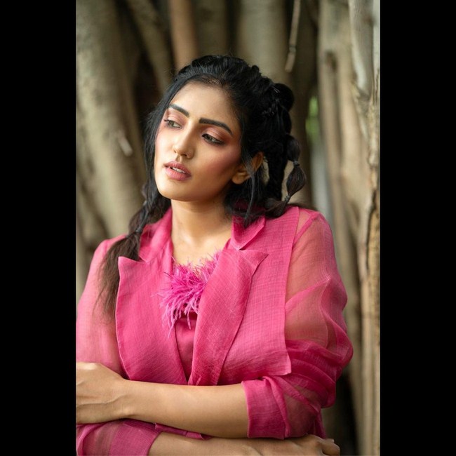 Watch this stylish pictures of eesha rebba-Actresseesha, Eesha Rebba, Eesharebba, Hottollywood, Watchstylish Photos,Spicy Hot Pics,Images,High Resolution WallPapers Download