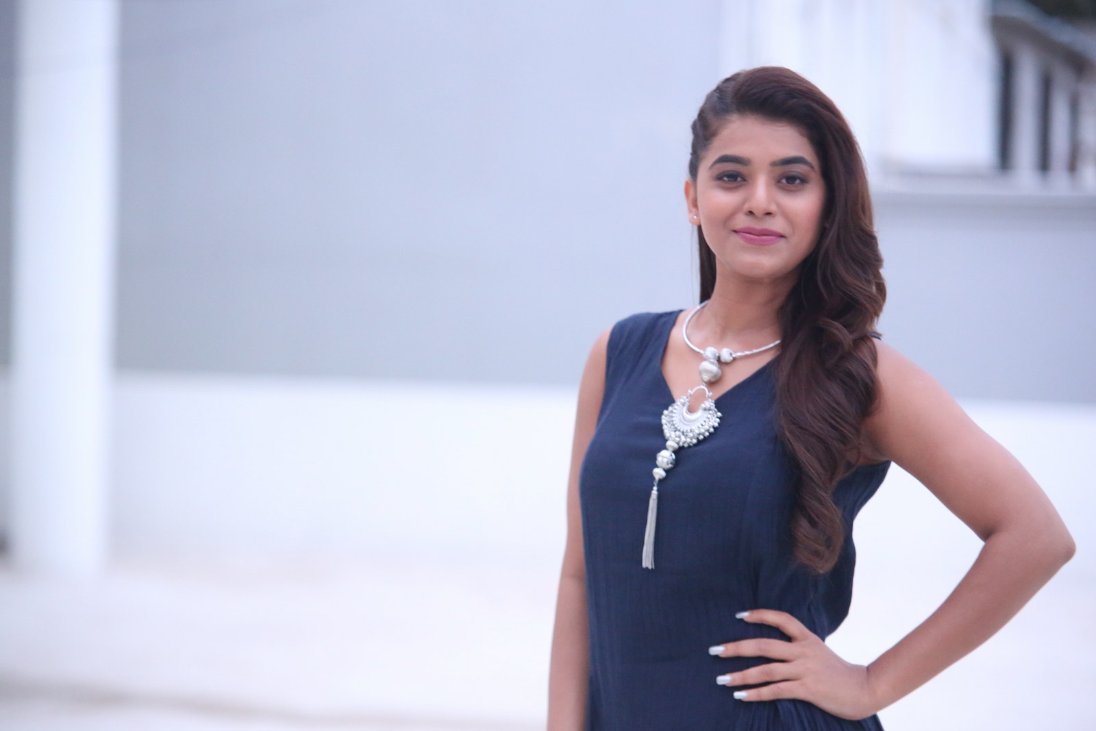 Yamini bhaskar latest photos 2- Photos,Spicy Hot Pics,Images,High Resolution WallPapers Download