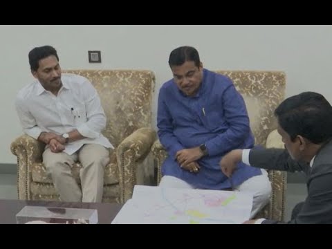  Ys Jagan Meets Nitin Gadkari About Projects-TeluguStop.com
