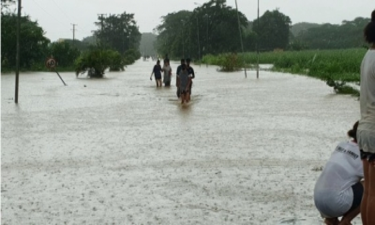  1 Dead, 5 Missing In Fiji Due To Tropical Cyclone Ana-TeluguStop.com