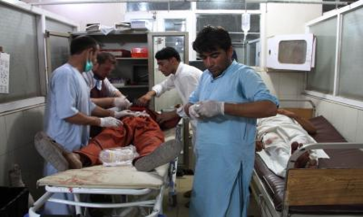  12 Women Dead In Afghanistan Stampede For Pak Visas-TeluguStop.com