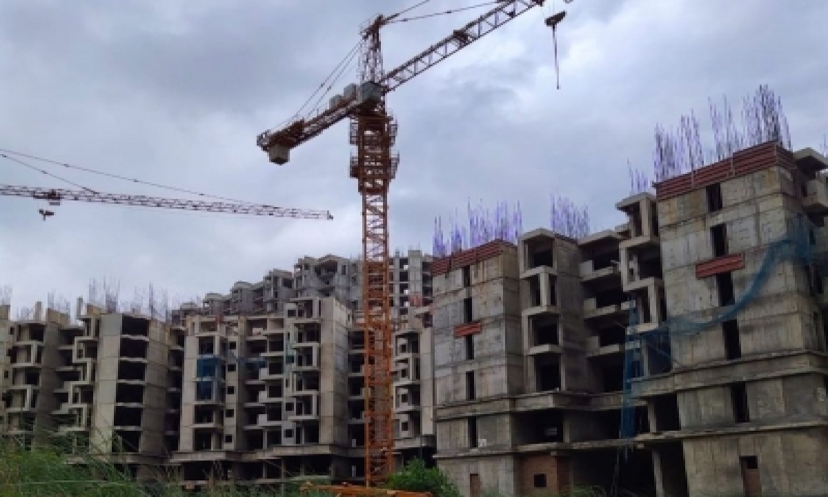  22k Construction Sites In Gujarat Join Nationwide Strike-TeluguStop.com