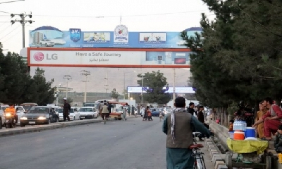  3rd Uae Plane With Humanitarian Aid Lands In Kabul-TeluguStop.com