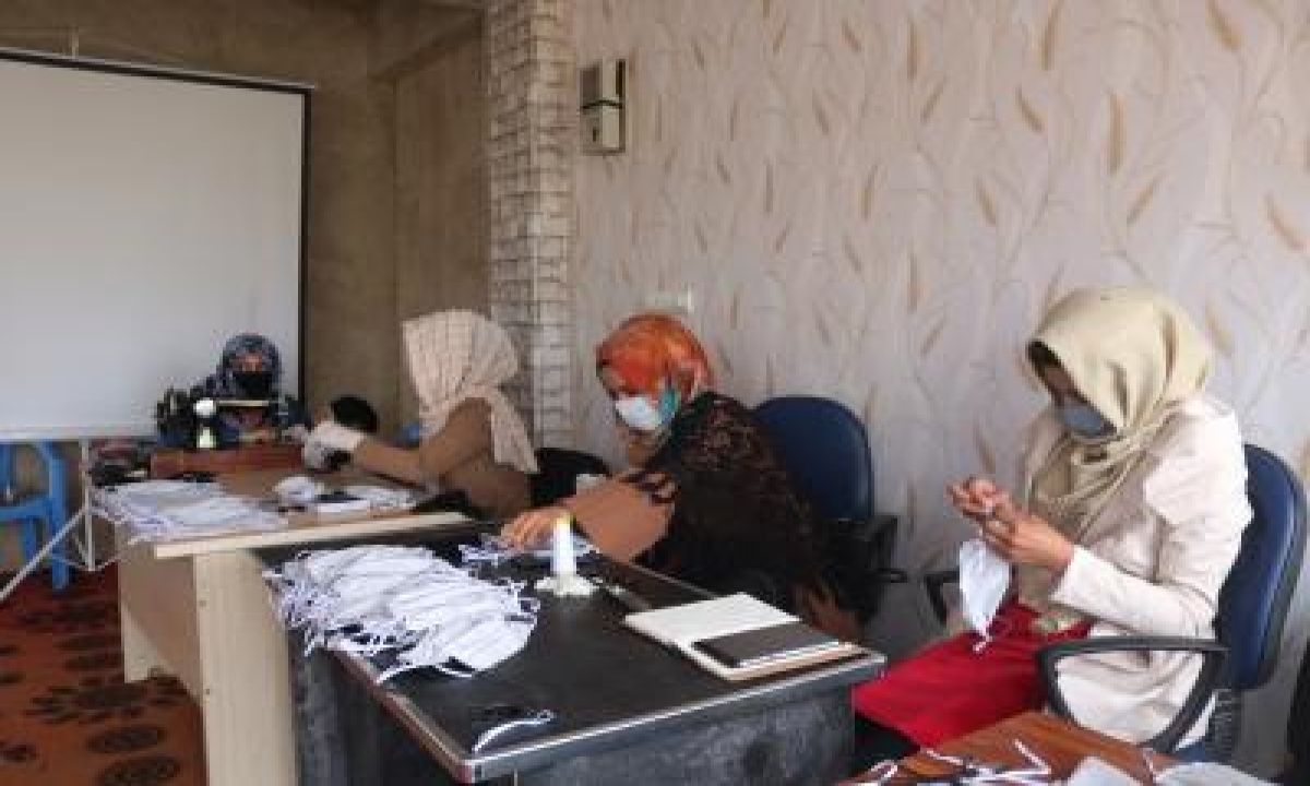 Afghan Women Were Studying In Varsities Before Creation Of Pakistan-TeluguStop.com