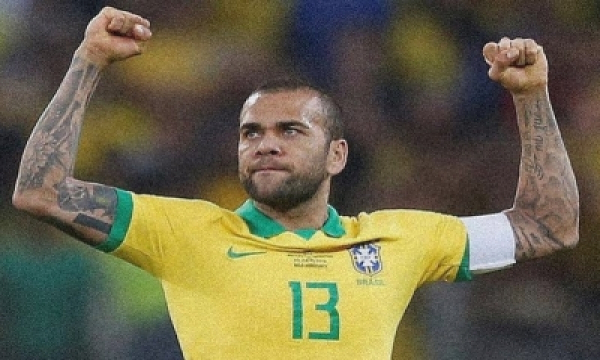  Alves Keen To Play On Until 2022 World Cup-TeluguStop.com