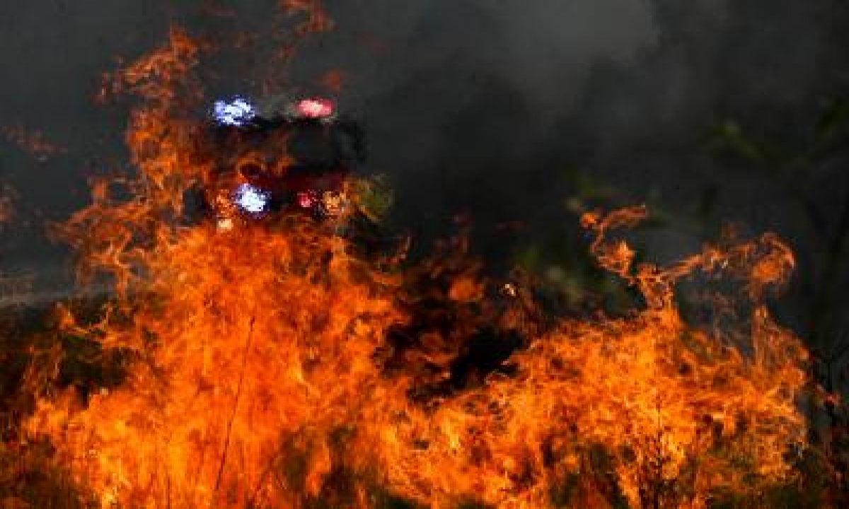  Australian Bushfire Inquiry Makes 80 Recommendations-TeluguStop.com