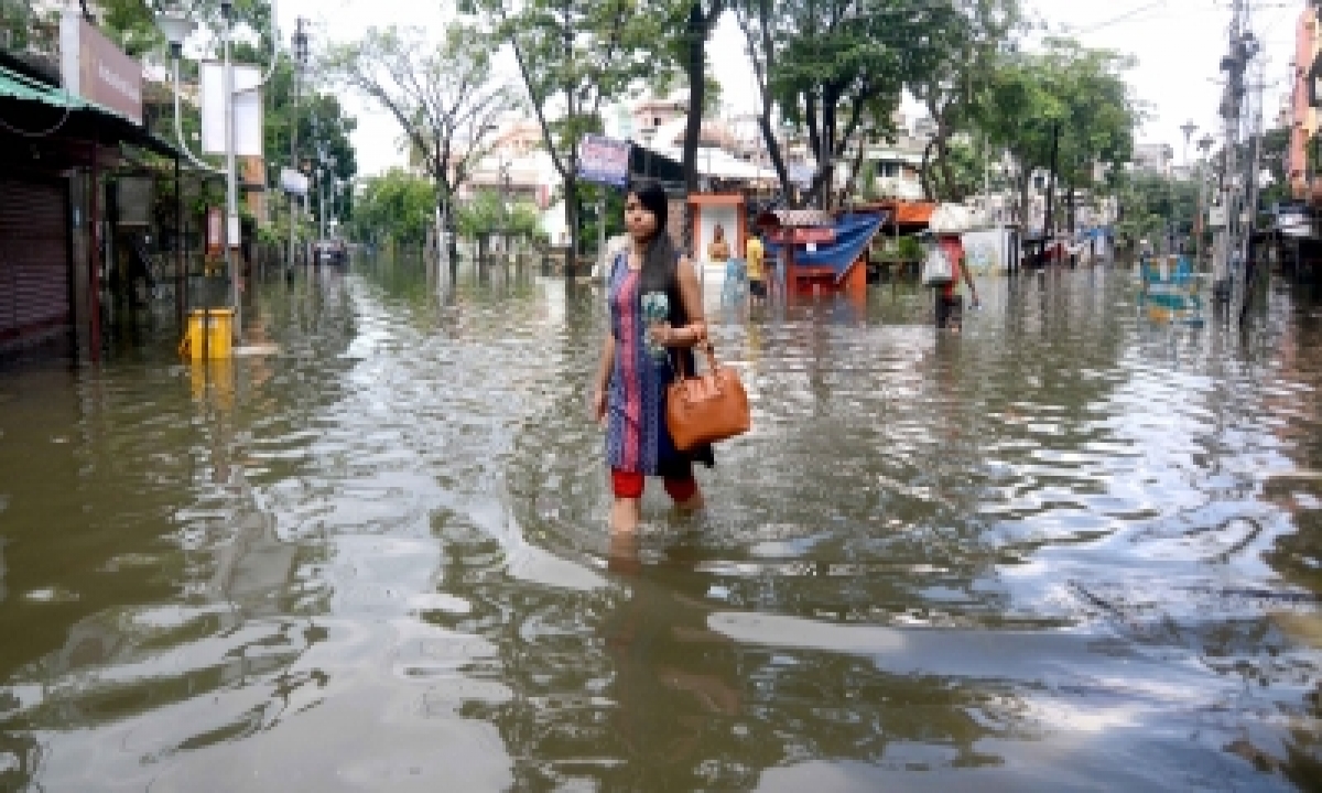  Bengal Govt Gears Up For Rain-related Eventualities-TeluguStop.com