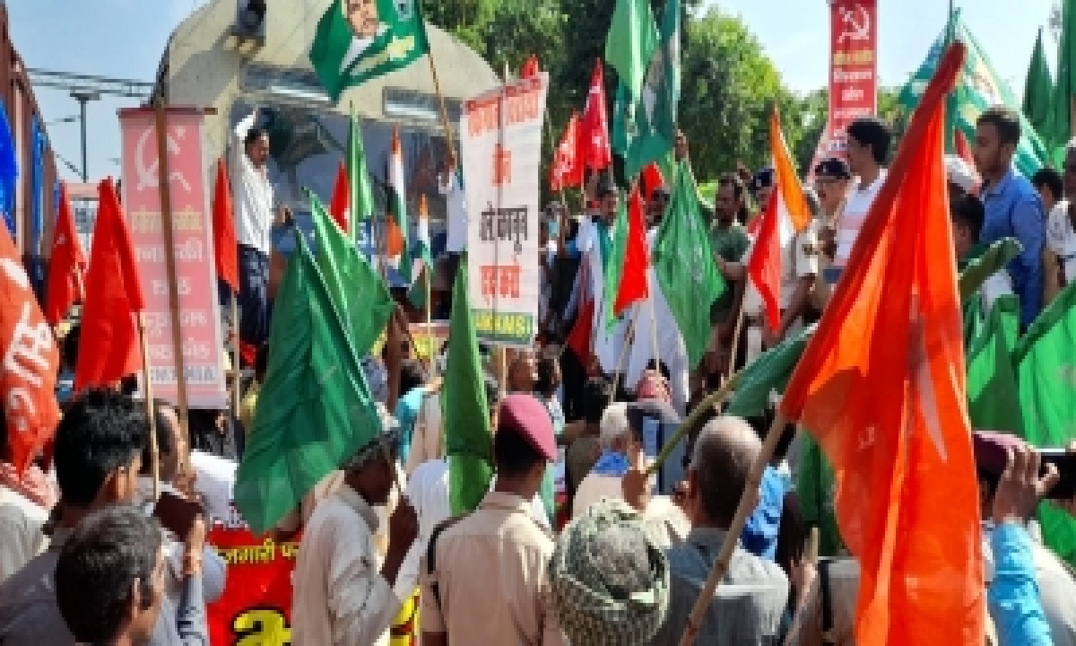  Bharat Bandh: Road, Rail Traffic Disruption In Bihar-TeluguStop.com