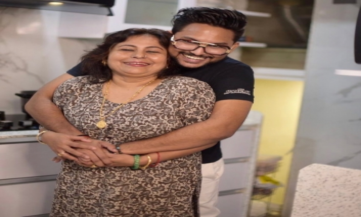  Bigg Boss 14 Housemate Jaan’s Mother After Marathi Controversy: We Salute-TeluguStop.com