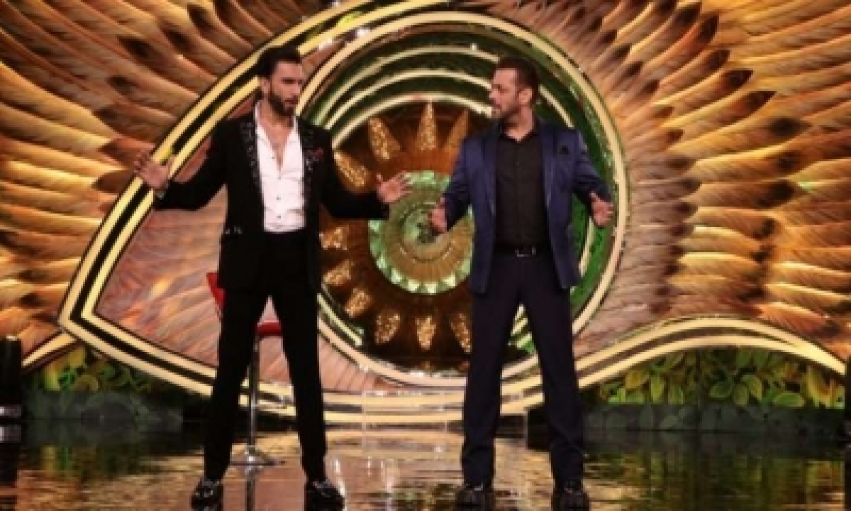  ‘bigg Boss 15’ Opens With Salman Jiving, Joking And Pulling Ranveer&-TeluguStop.com