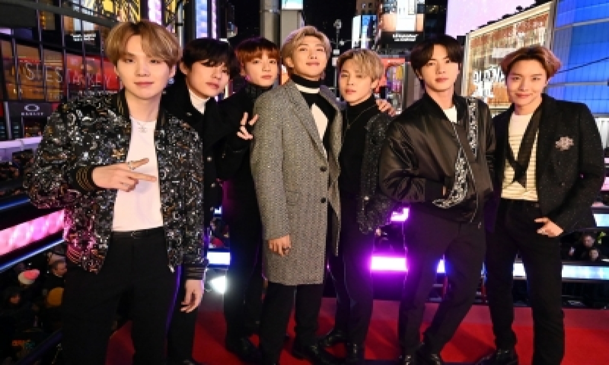 Bts End 2020 With A Digital Gig, Supported By Steve Aoki, Halsey-TeluguStop.com