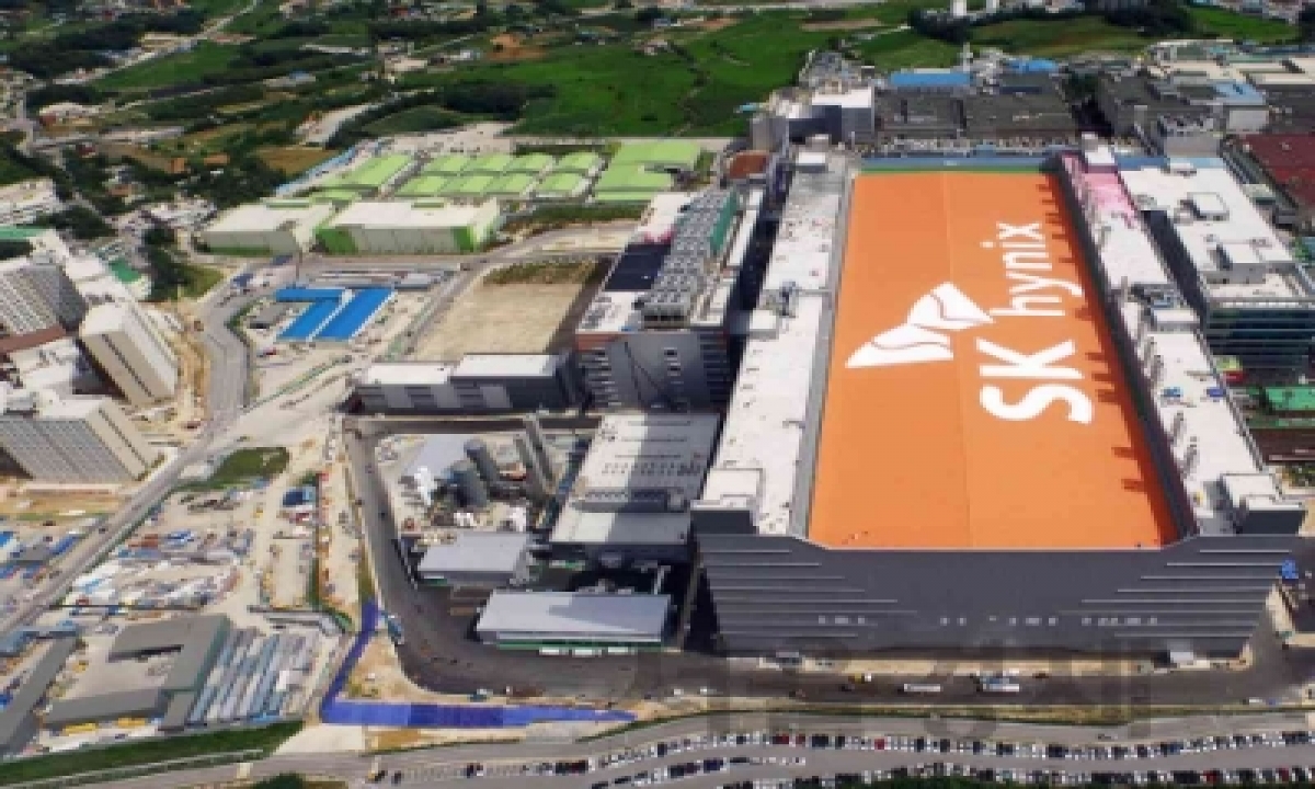  Chip Maker Sk Hynix Raises $2.5 Bn Via Sale Of Foreign Debts-TeluguStop.com