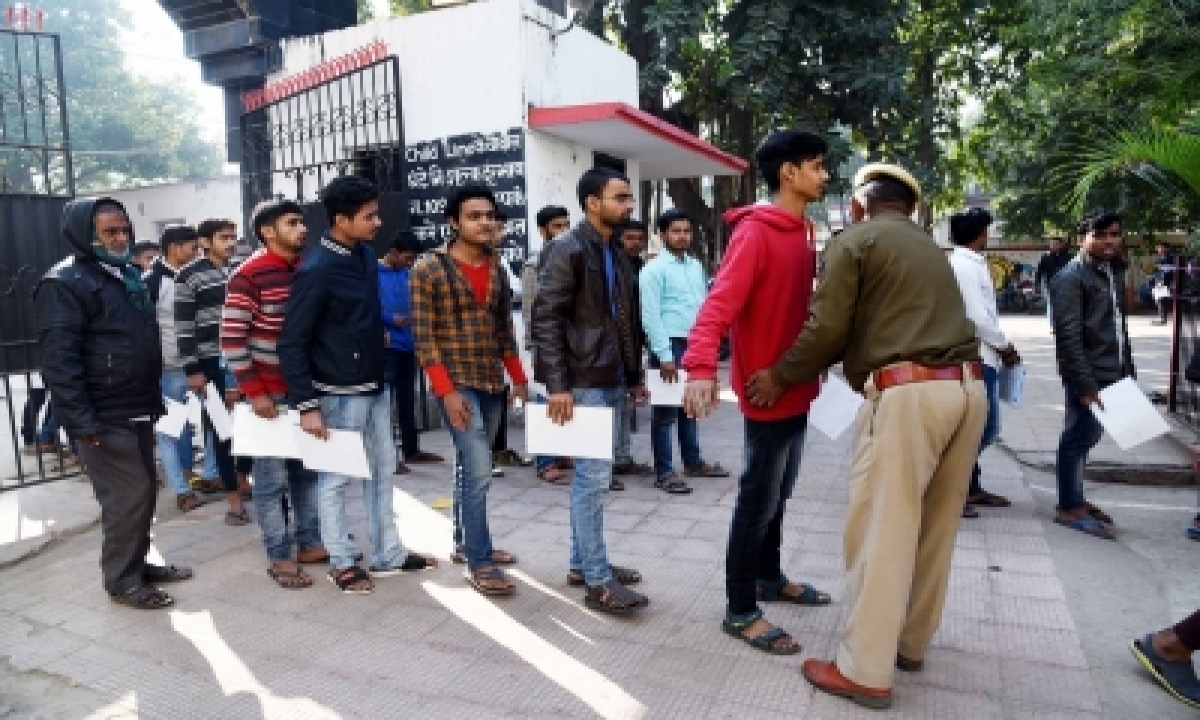  Class 12 Exams Begin In Bihar Amid Tight Security, Covid-19 Protocols-TeluguStop.com