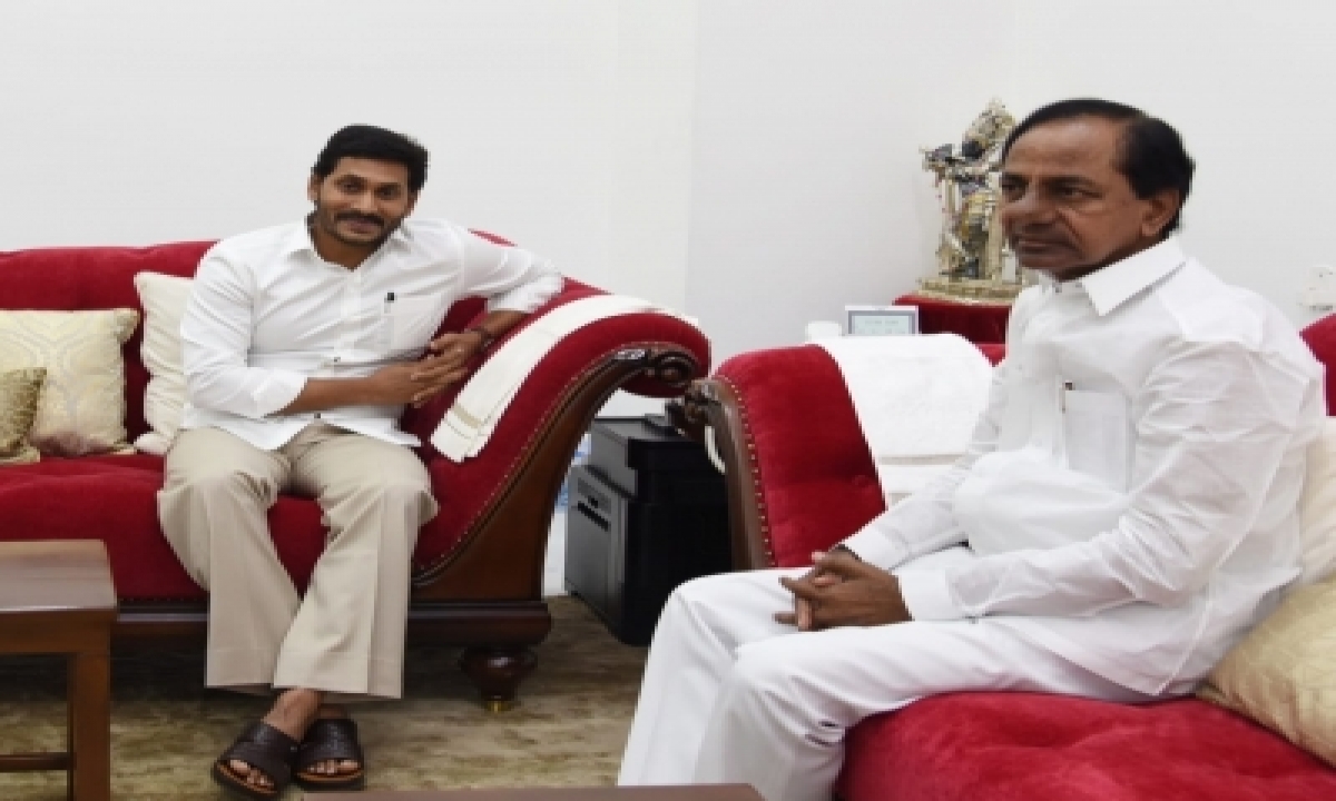  Cms Of Telugu States Pay Tributes To Ambedkar-TeluguStop.com