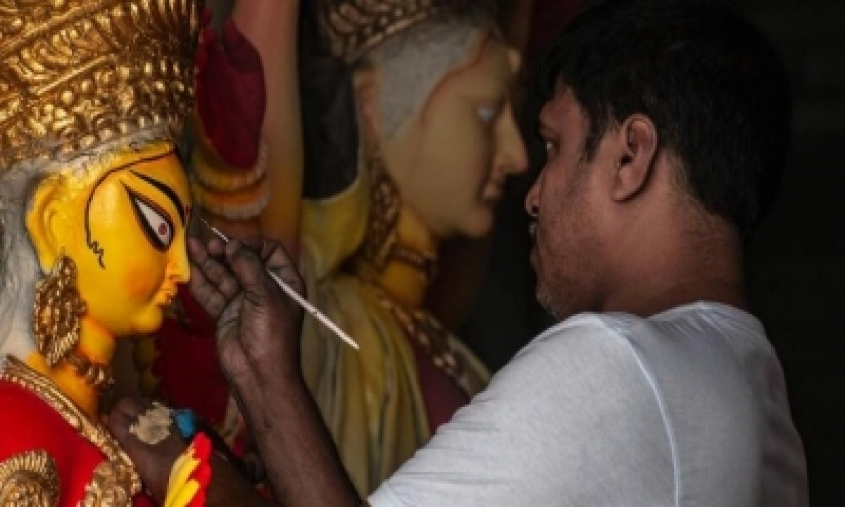  Covid-19 Dampens Navratri, Durga Puja Celebrations-TeluguStop.com