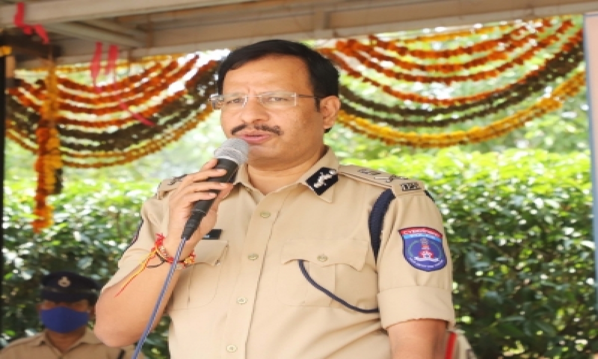  Cyberabad Police Commissioner Sajjanar Transferred-TeluguStop.com